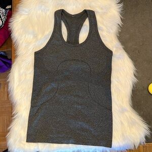Lululemon Swiftly Tech Racerback Tank 6 see measurements